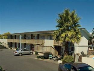 Aaron Court Motel وانجاري المظهر الخارجي الصورة
